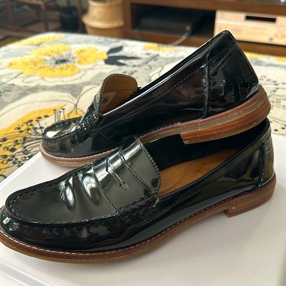 Sperry Women’s Patent Loafer - Picture 2 of 4